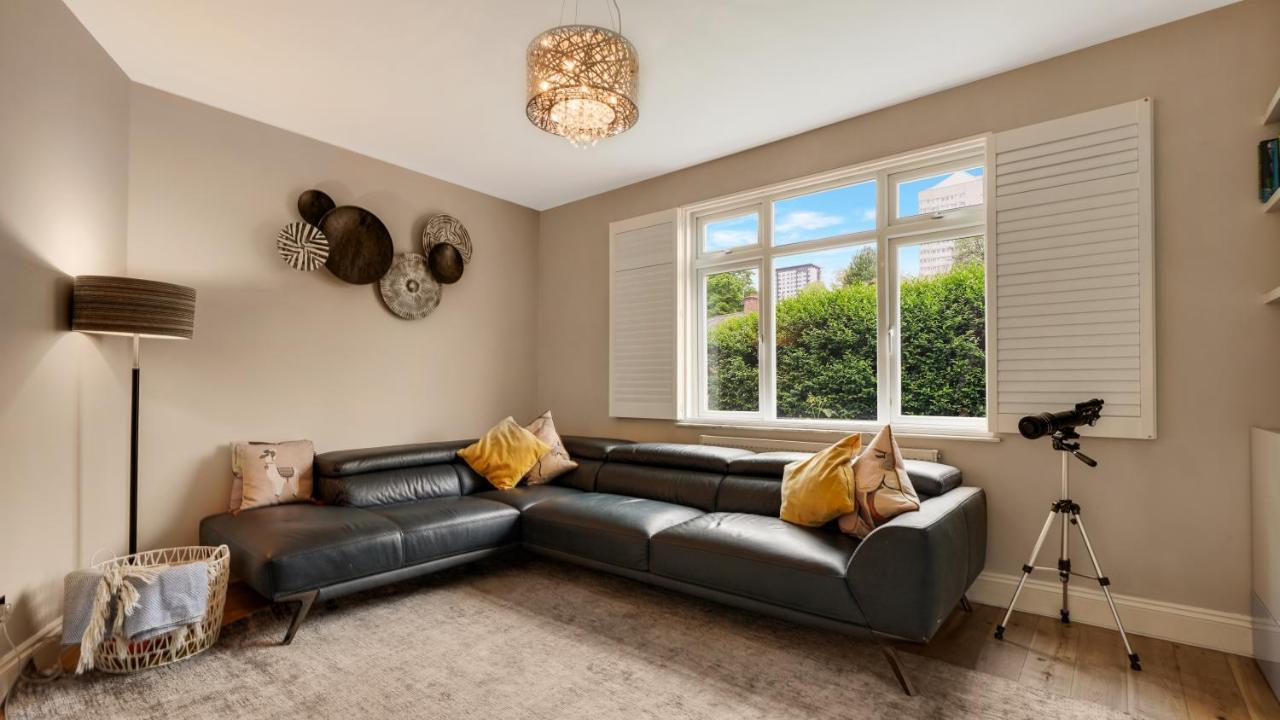 Cosy Luxurious Family Home London Bagian luar foto