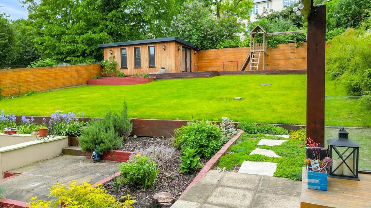 Cosy Luxurious Family Home London Bagian luar foto